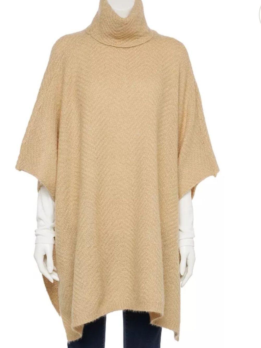 Cejon Poncho in Tan For Any Size